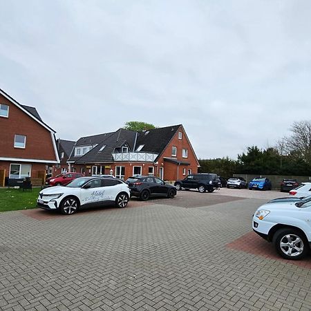 Hotel Dorfkrug Buesum - Guenstige Altbauzimmer Am Oland Zewnętrze zdjęcie